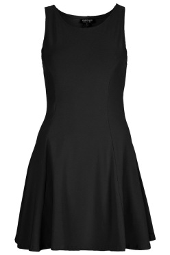 1_the-plain-black-dress